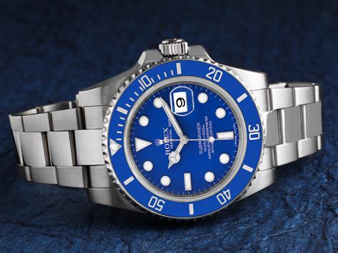 rolex hulk wrist shot|Guide to the Rolex Submariner Smurf .